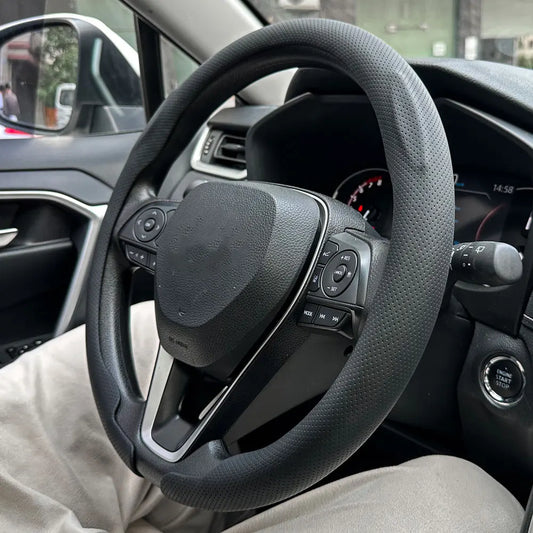 Steering Size 36-38cm Universal Non-slip Round Breathable leather Car Steering Wheel Cover Protector Suitable Auto Accessories